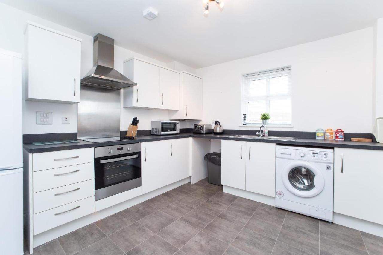 Spacious 2 Bedroom Apartment Newcastle/ゲーツヘッド エクステリア 写真