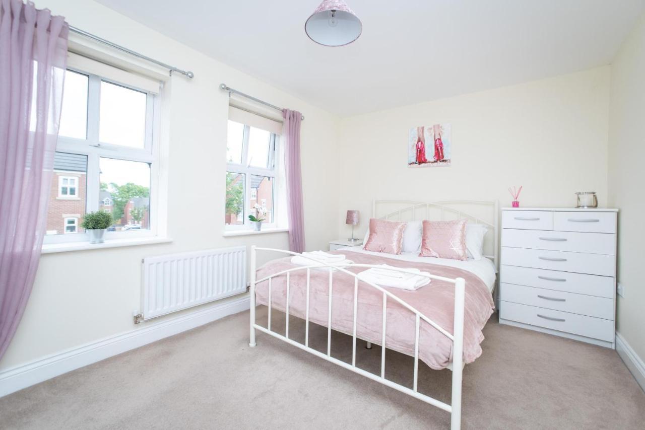 Spacious 2 Bedroom Apartment Newcastle/ゲーツヘッド エクステリア 写真